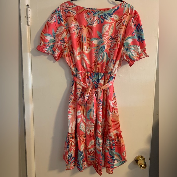 Shein Curve Vacation Dress - Picture 2 of 3
